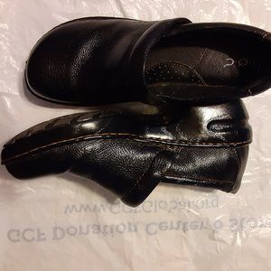 BOC mule  Clogs